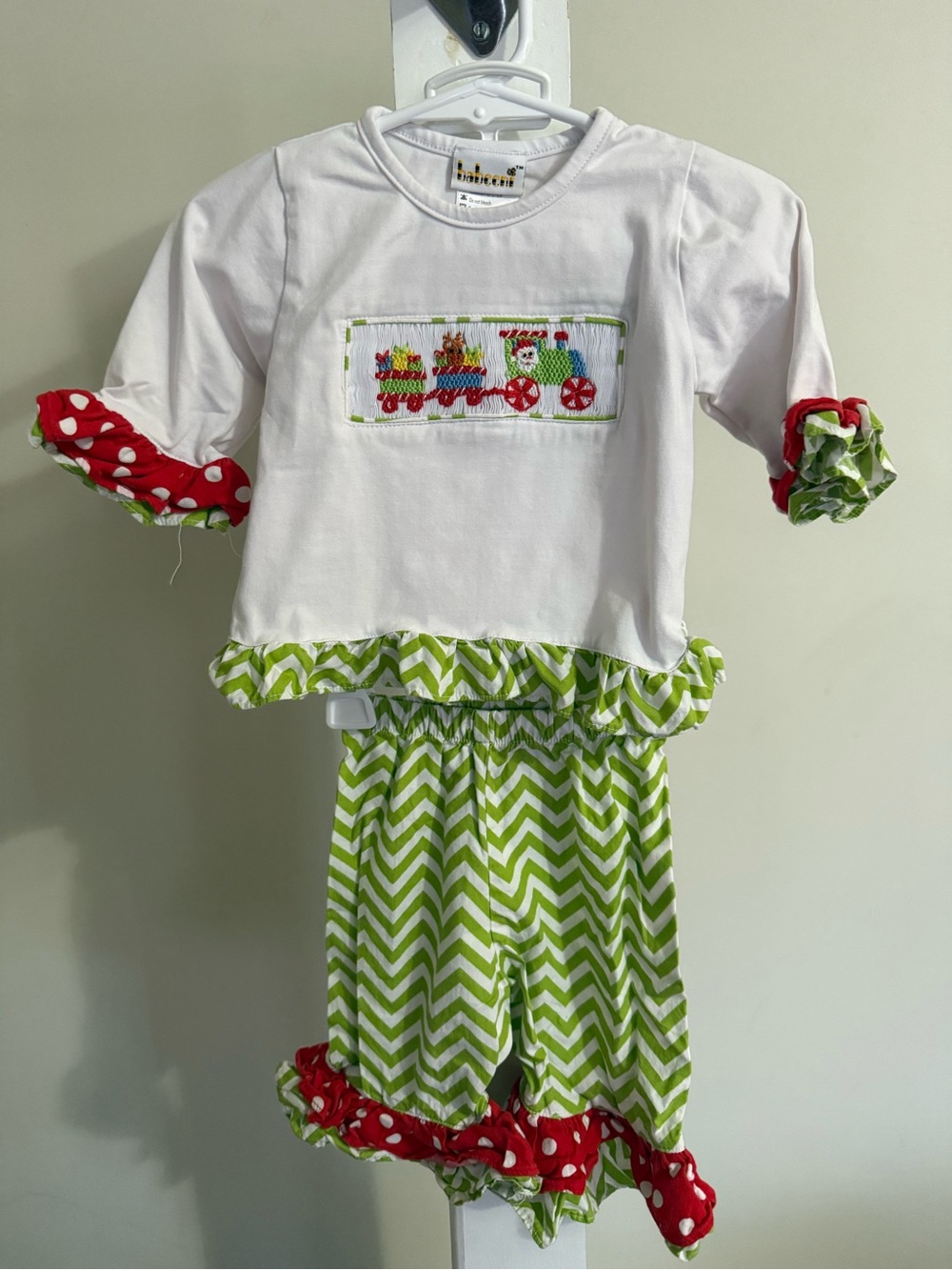 Babeeni Smocked Christmas Outfit